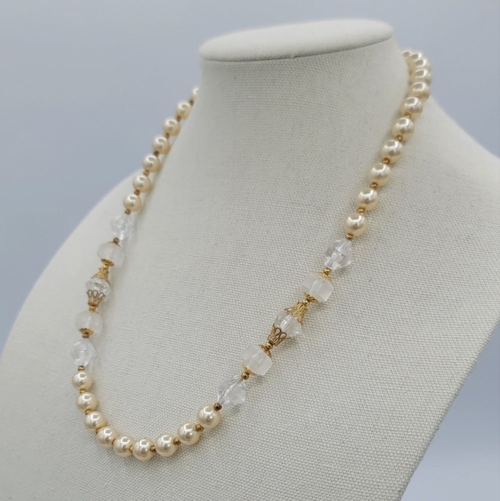 Vintage Necklaces Cream Faux Pearl Goldtone Set of 2 #1232 & 1233 - Picture 11 of 16